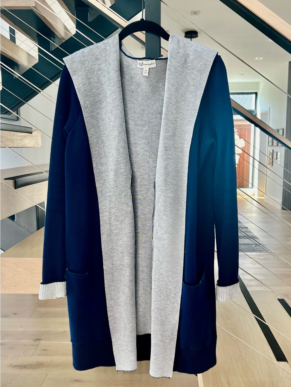 Neiman Marcus Two-Tone Hooded Open Cardigan - Navy & Light Gray
